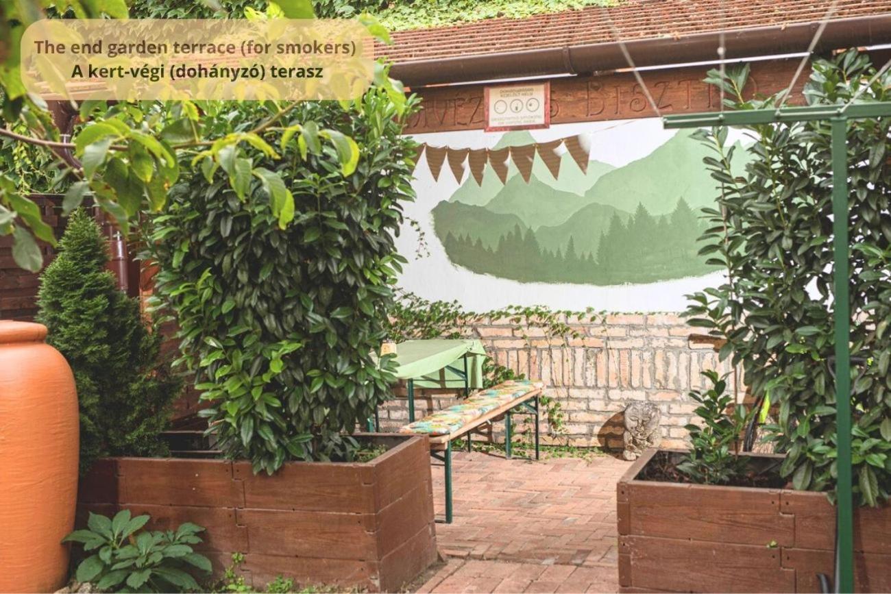 Tulip Home Guest House Vác Εξωτερικό φωτογραφία