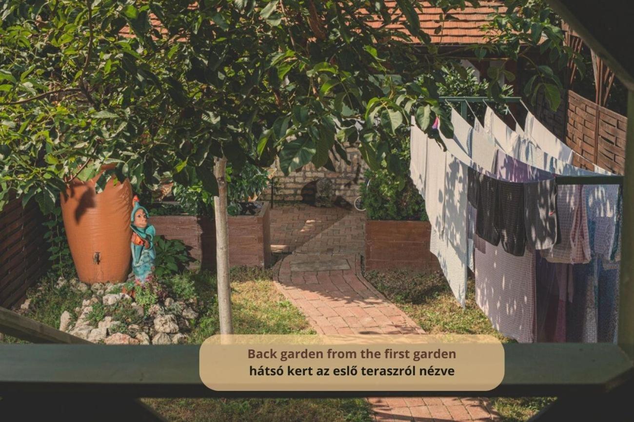 Tulip Home Guest House Vác Εξωτερικό φωτογραφία