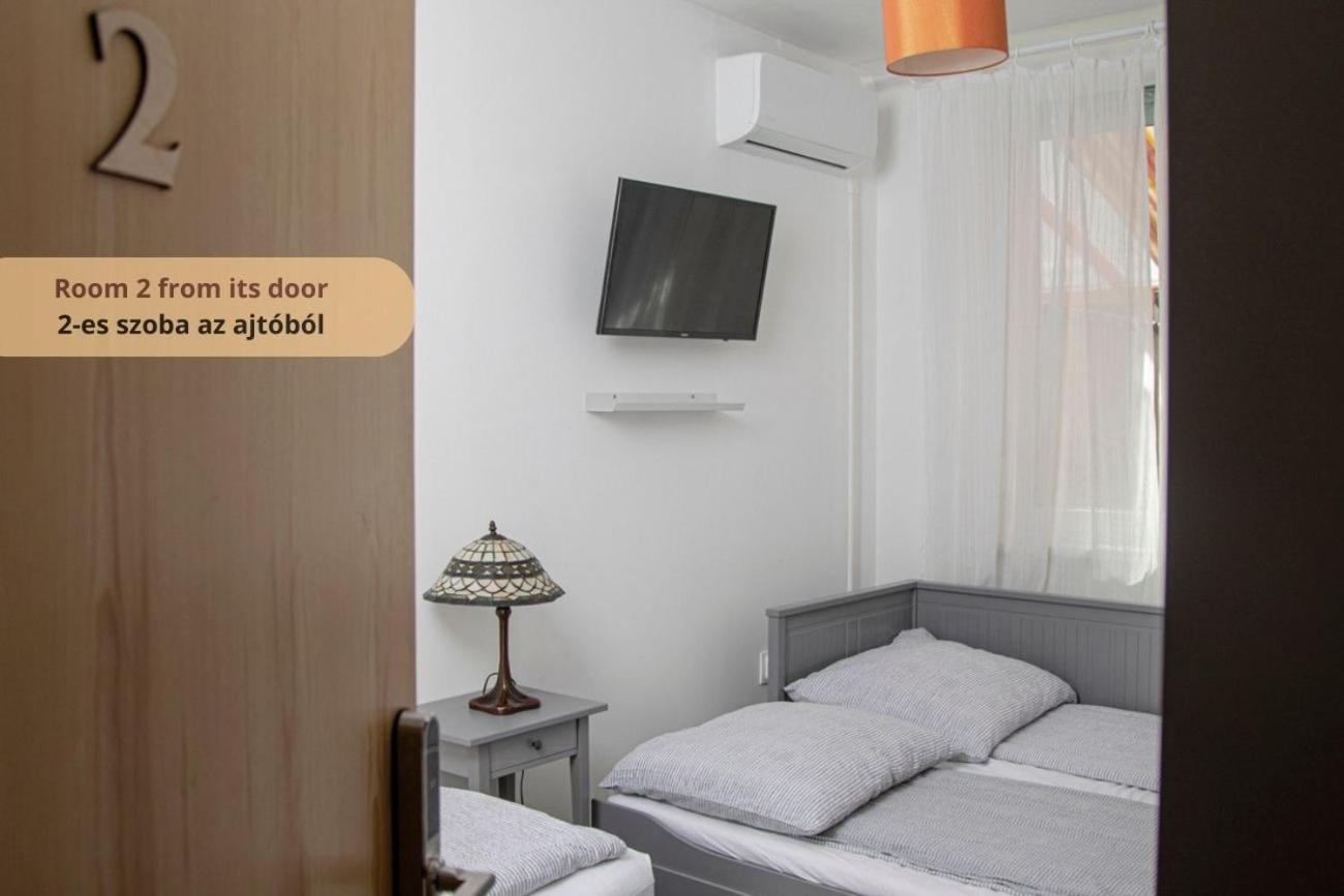 Tulip Home Guest House Vác Εξωτερικό φωτογραφία