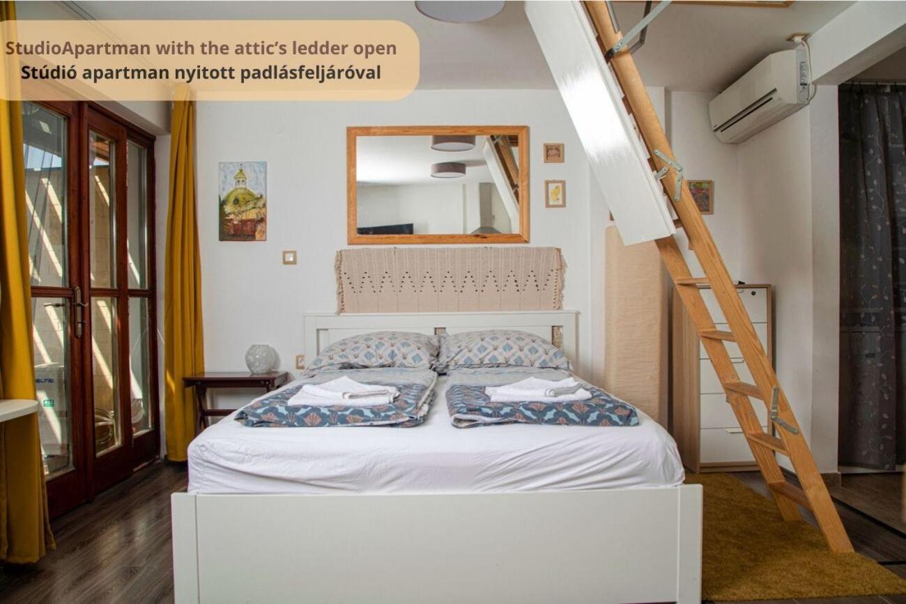 Tulip Home Guest House Vác Εξωτερικό φωτογραφία